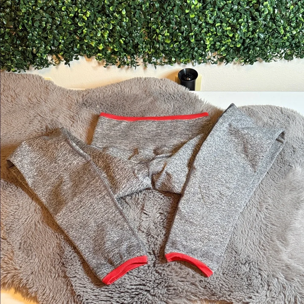 Athleta High Rise Leggings size XS - Picture 7 of 7